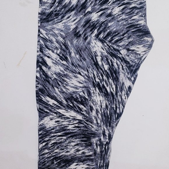 NEW! Women's Patterned Leggings! Sz XL - Picture 1 of 6